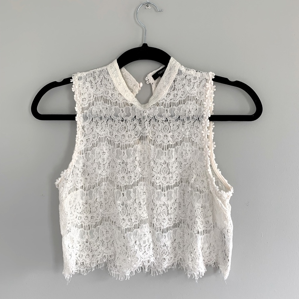 forever21 white lace scallop high neck crop top S